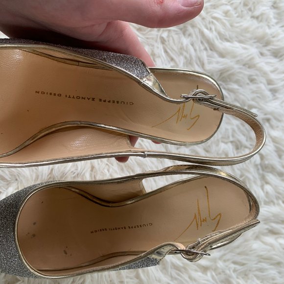 Giuseppe Zanotti Peep Toe Glitter Evening Pumps - Picture 2 of 9